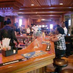Bar Tradewinds Hotel Fotos