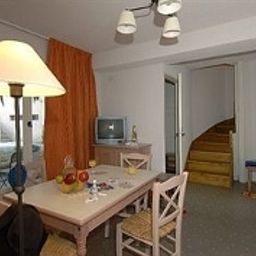 Family room Odalys Les Mimosas Residence de Tourisme Fotos