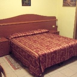 Innocenti Fotos
