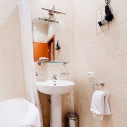 Cuarto de baño Solo on  Furshtatskaya Fotos
