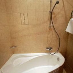 Cuarto de baño Solo on  Furshtatskaya Fotos