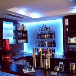 Bar AirOtel Linimayr Fotos