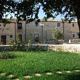 Vista esterna Artemisia Resort Country Hotel Fotos