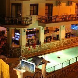  Kum Hotel Fotos