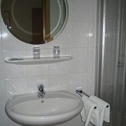 Cuarto de baño Wolfsteiner Gasthof Fotos