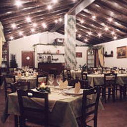 Salle du petit-déjeuner située dans le restaurant Tenute Plaia Agriturismo Fotos
