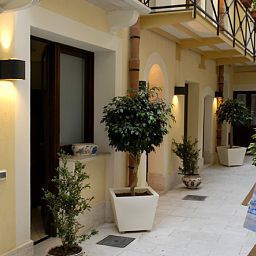 Cortile Mercè Trapani