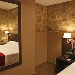 Habitación Hotel Vilassar Fotos