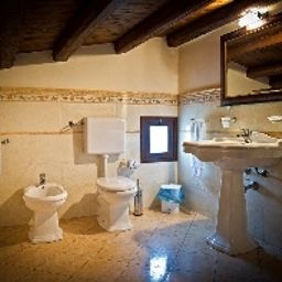 Salle de bains Aliai Fotos