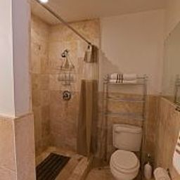Bathroom South Beach Furnished Studio Fotos