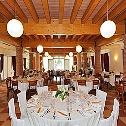 Restaurant Due Torri Tempesta Fotos