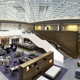 Hall DoubleTree by Hilton Tower of London Fotos