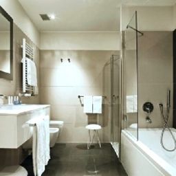 Bathroom Move Hotel Fotos