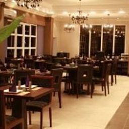 Breakfast room within restaurant Blowfish Fotos