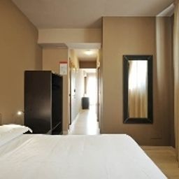 Zimmer M14 Fotos