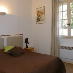 Zimmer Hôtel Les Esparrus Fotos