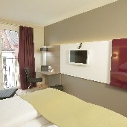 Room Demas City Fotos