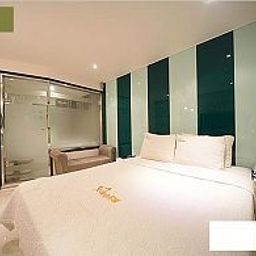 Zimmer Fox Hotel Fotos