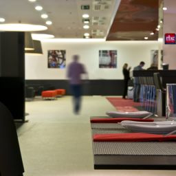 Halle Park Inn By Radisson Brussels Midi Fotos
