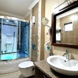 Salle de bains Rhisos Bostancı (located at Anatolia side) Fotos