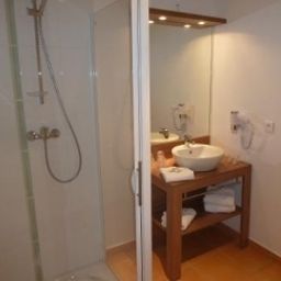 Bathroom Appart'Hotel Odalys Les Hauts De La Principauté Fotos
