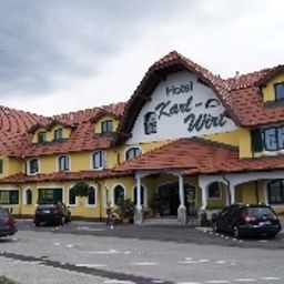 Exterior view Karl - Wirt Fotos