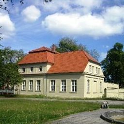 Außenansicht Schloss Plaue Fotos