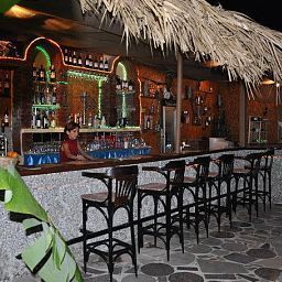Bar Alis Otel Fotos