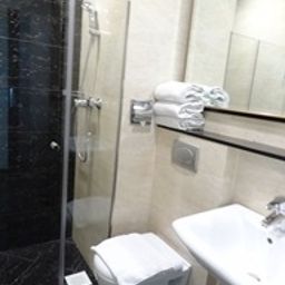 Cuarto de baño V Hotel Lavender Fotos
