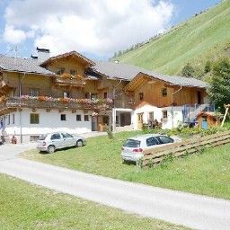 Exterior view Bauernhof Appartmenthaus Gutwenger 