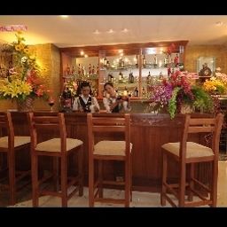 Bar White Lion Hotel Fotos