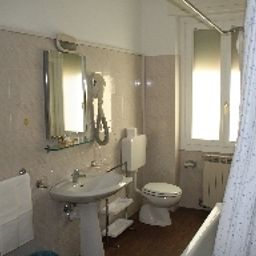 Camera da bagno Sole Mare Fotos
