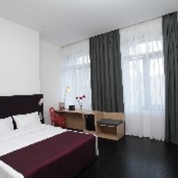 Полулюкс AZIMUT Moscow Tulskaya Hotel Fotos