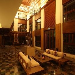 Холл Vogue Hot Spring Hotel & Spa Fotos