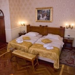 Widok zewnętrzny Milenij sv. Jakov Fotos