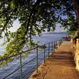 Otoczenie Milenij sv. Jakov Fotos