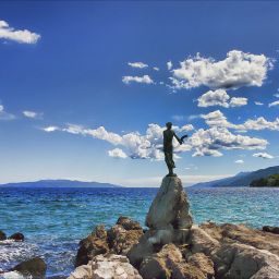 Otoczenie Milenij sv. Jakov Fotos