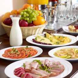 Buffet Focus Fotos