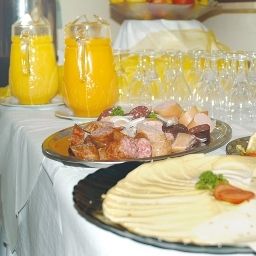 Buffet Zum Adler Landgasthof Fotos