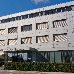  Hotel Birokrat Fotos