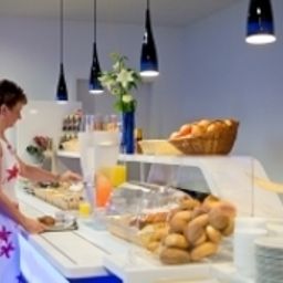 Буфет ibis budget Dresden City Fotos