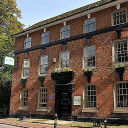 Exterior view Chequers Inn Fotos