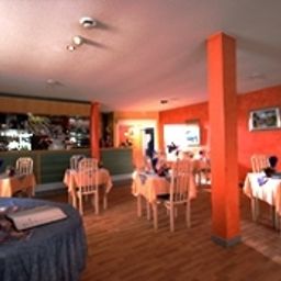 Sala de desayuno Arial Fotos