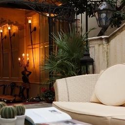 Сад Palazzo Paruta Fotos