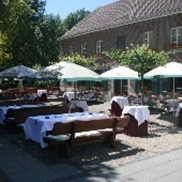 Außenansicht Lüttelforster Mühle Fotos