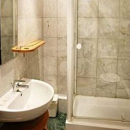 Camera da bagno Hyde Park Economy Apartments Fotos