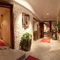 Hall Kopa Garni Fotos