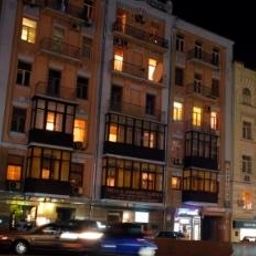 Exterior view Apartments on Basseinaya Fotos