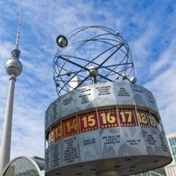  LebensQuelle am Checkpoint Charlie Fotos