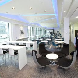 Бар Holiday Inn Express MANCHESTER-CITY CTRE MEN ARENA Fotos